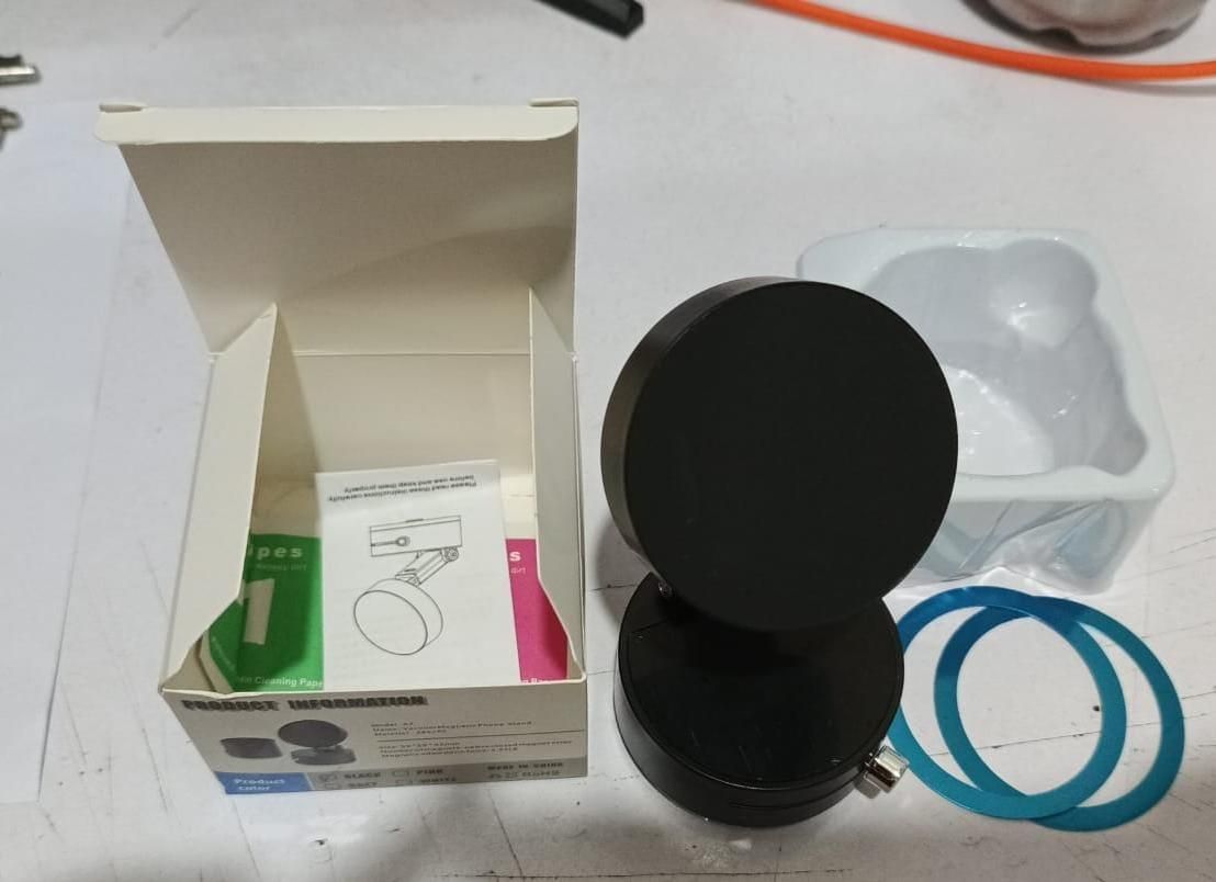 HoldMate (Vacuum Magnetic Suction Phone Holder)